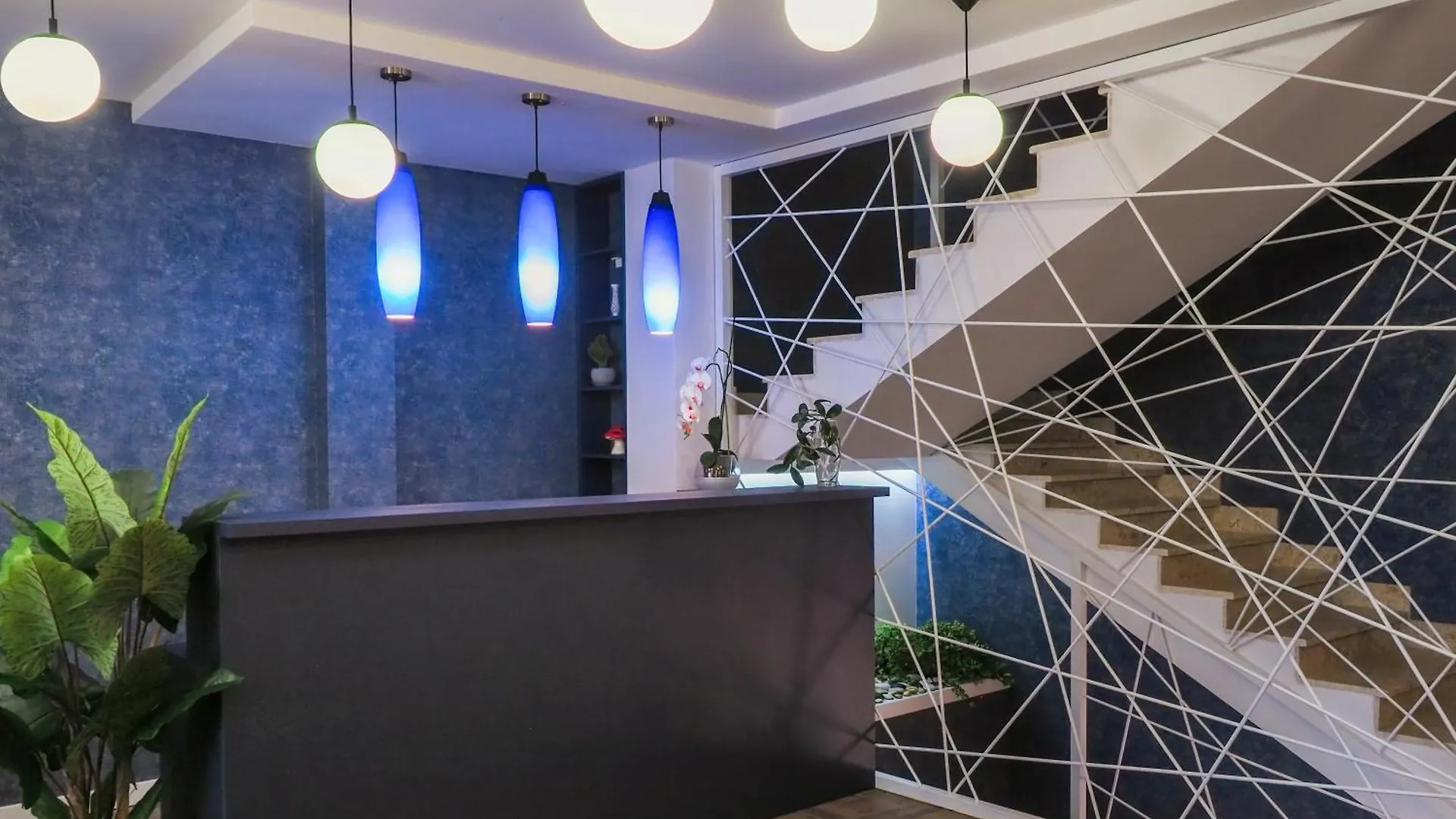 Hotel Hills In Old Tbilisi