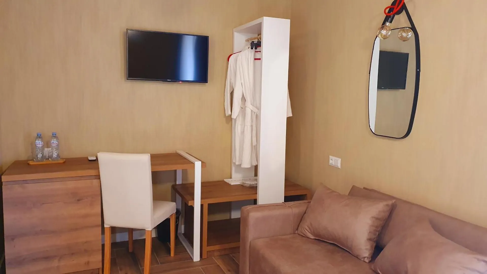 Hotel Hills In Old Tbilisi